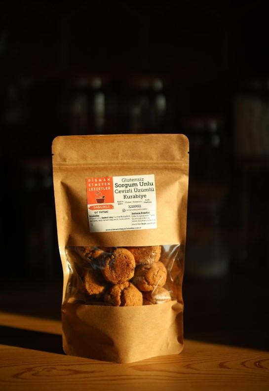 Pişman Etmeyen Lezzetler Sorgum Unlu Cevizli Üzümlü Kurabiye